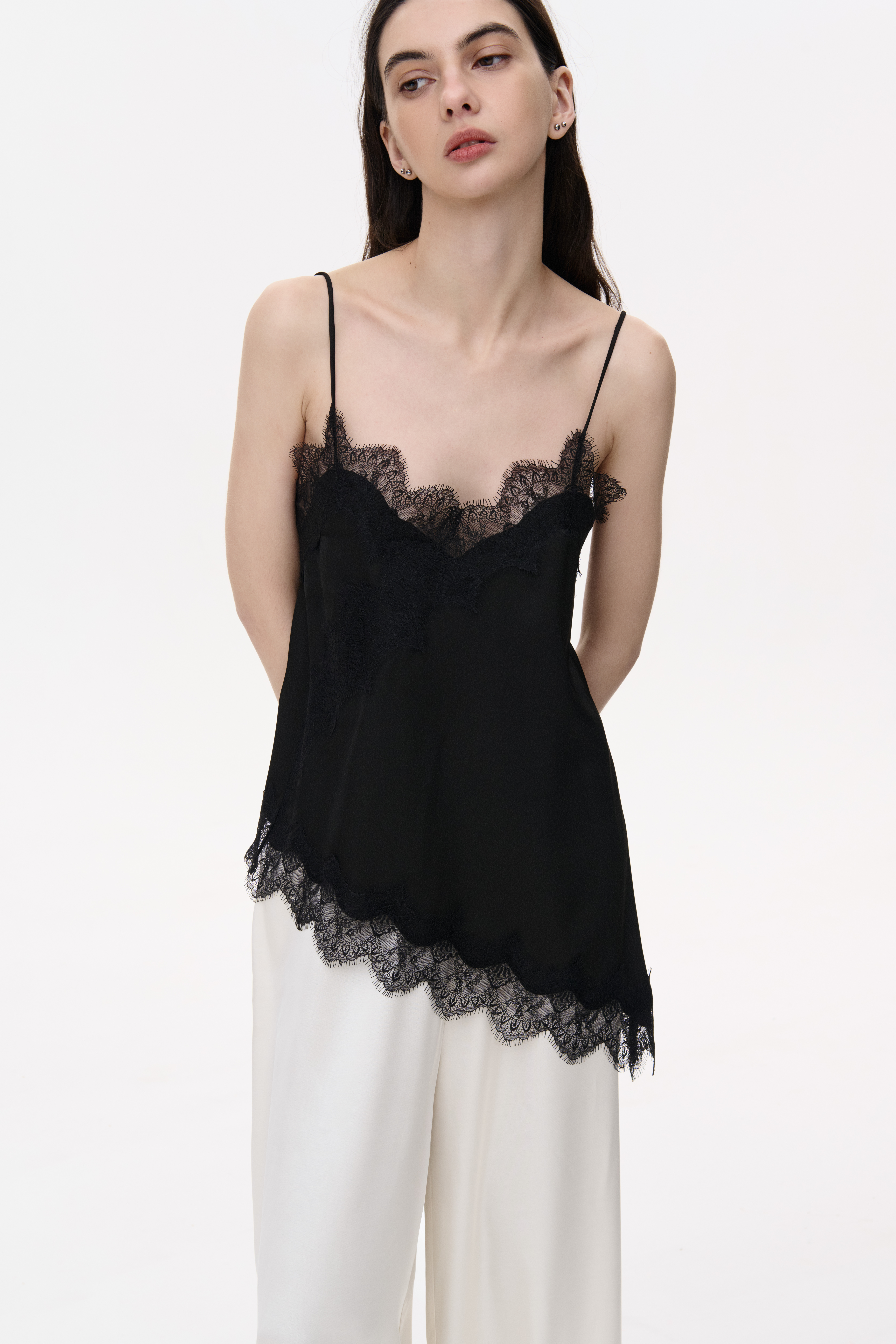 ТОП НА ТОНКИХ БРЕТЕЛЯХ З МЕРЕЖИВОМ 1252 зображення 1